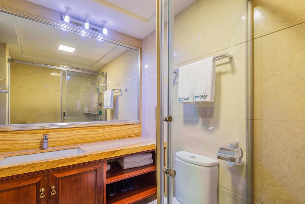 U Hotel Apartment Гуанджоу Екстериор снимка